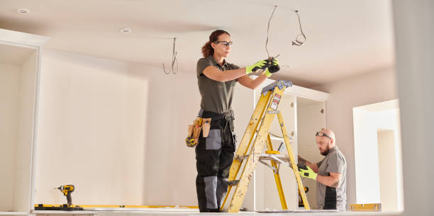 Best Electrical Outlet Repair  in Agua Fria, NM